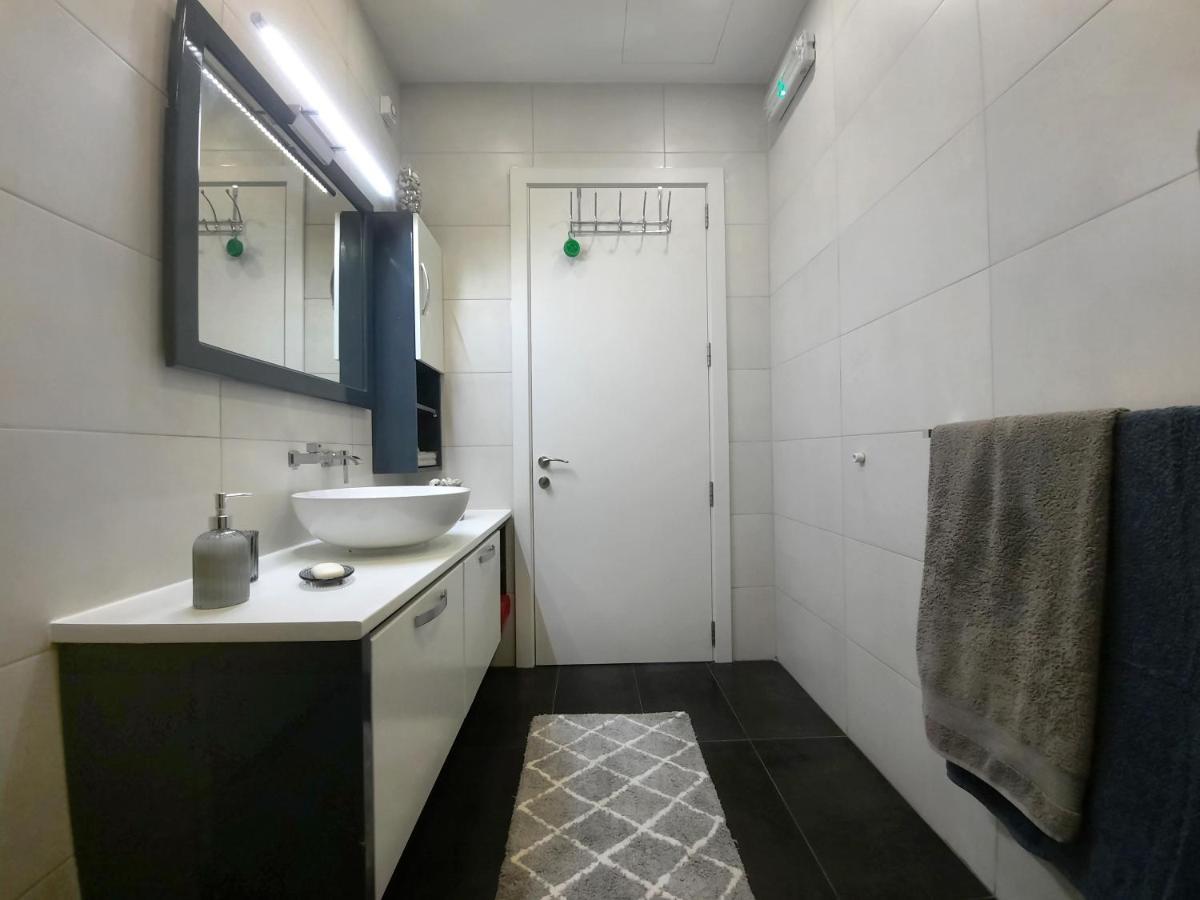 מוסטה Cozy Rooms - Great Bus Connections - Free Parking מראה חיצוני תמונה